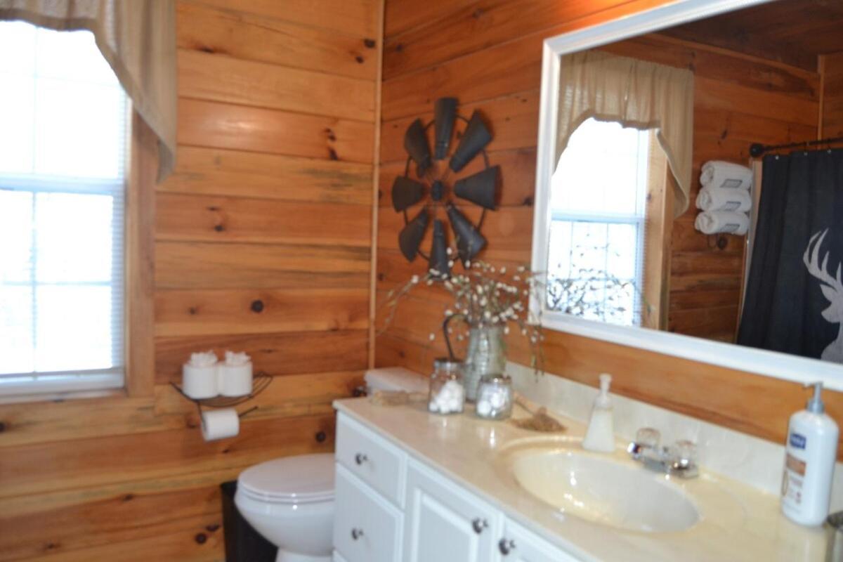 The Willow, Secluded And Cozy Country Cabin Ravenna Exterior photo