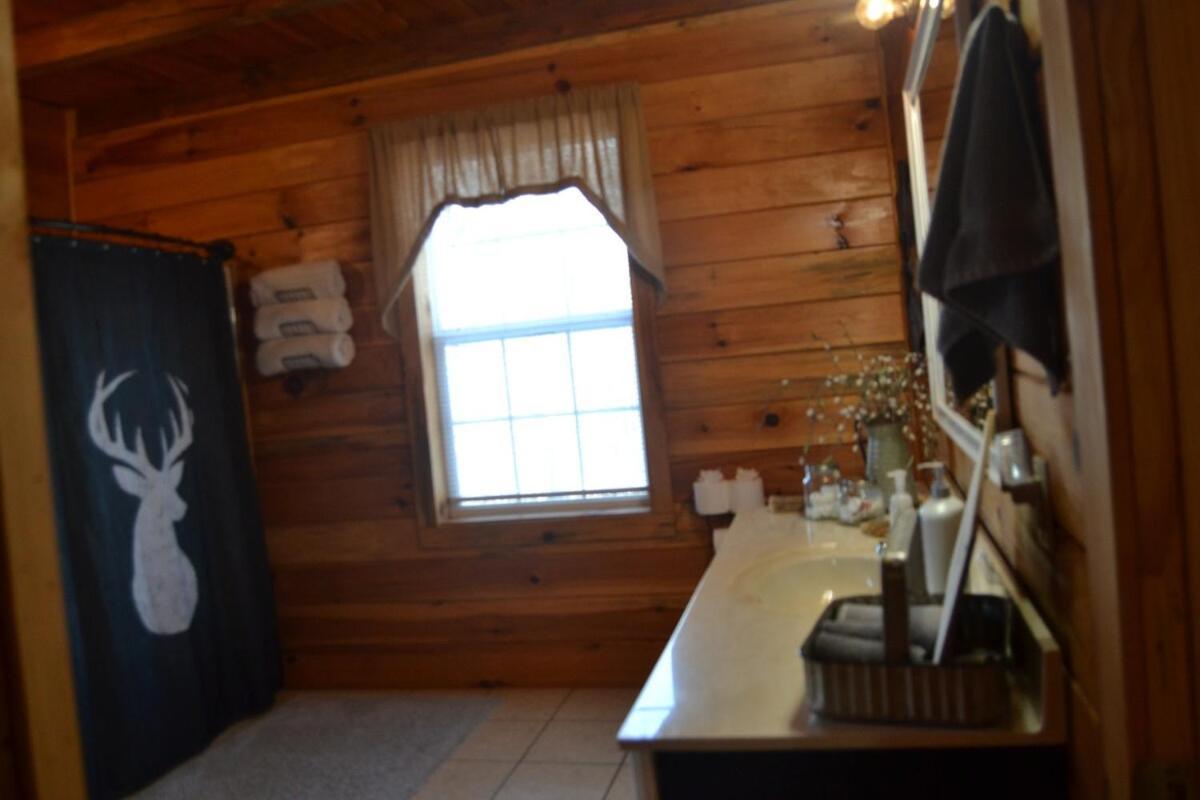 The Willow, Secluded And Cozy Country Cabin Ravenna Exterior photo